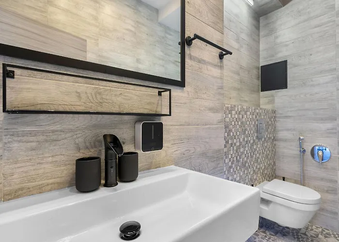 Carlsbad Suites-3 By Interhome Karlovy Vary